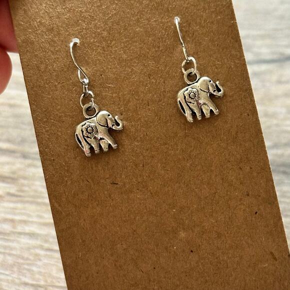 Elephant earrings dangly - Picture 1 of 3